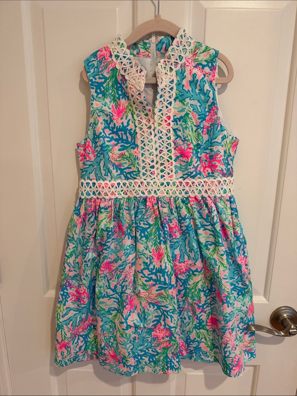 Lilly Pulitzer Sleeveless Aqua and Coral-Print Dress,  Girls size 10